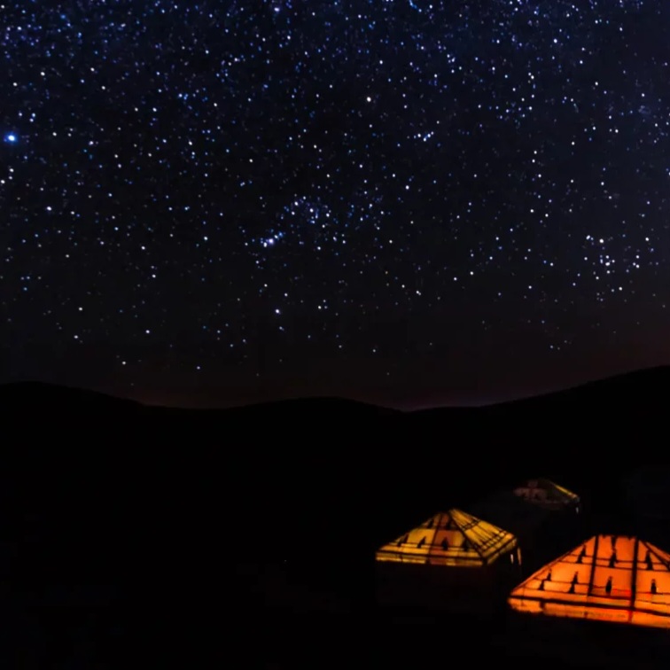 zagora-sahara-desert-camp-at-night